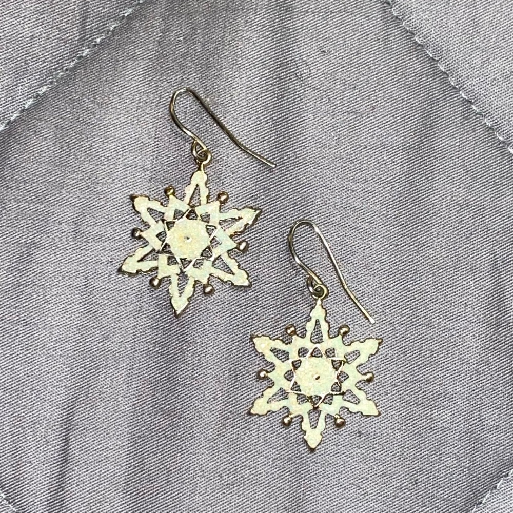 “Let It Snow” Earrings